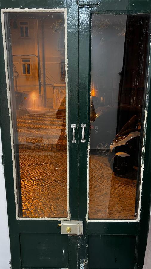 Apartamento Pensamento 12B Lisbon Exterior photo